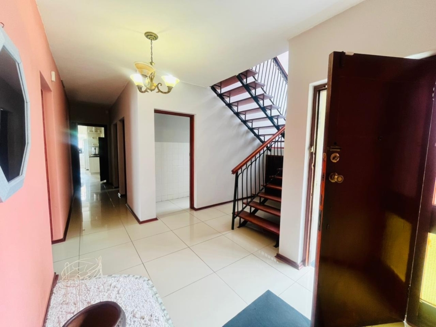 4 Bedroom Property for Sale in Braelyn Eastern Cape